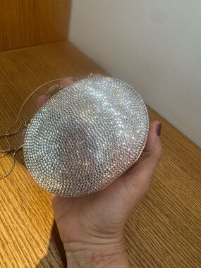 Judith Leiber Crystal Oval Evening Clutch - Silver